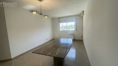 Apartment on Carrer de Lavoisier photo 28