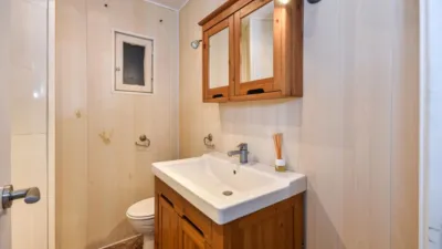 Flat in Carrer de Roca i Roca photo 25