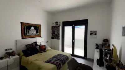 Chalet on Manuel Aleixandre Street photo 10