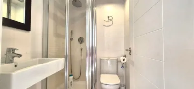 Apartment on Calle del Califato, 1 photo 38