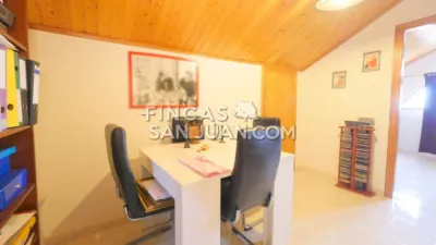Chalet in La Huerta photo 11