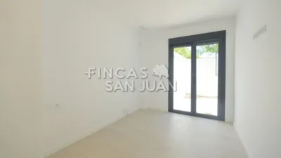 Apartment in El Salt photo 21