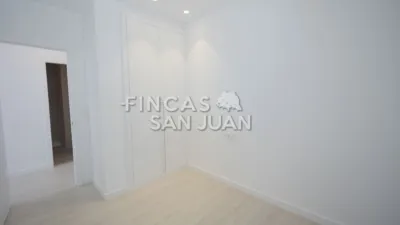 Apartment in El Salt photo 16