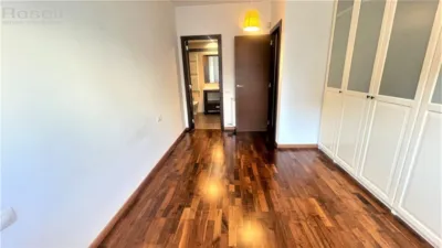 Flat in Carrer del Doctor Ferran photo 4