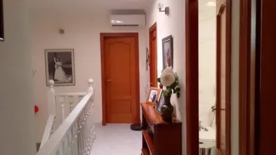 Chalet in Plaza de Rogelio Pomares Velázquez photo 32