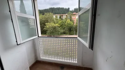 Apartment in Balmaseda photo 4
