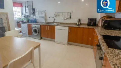 Piso – Monforte del Cid, Mujeres Deportistas - Más