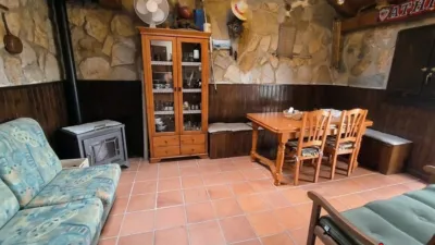 Semi-detached house in Junta de Voto photo 17