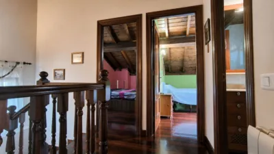 Semi-detached house in Junta de Voto photo 22