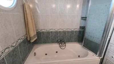 Semi-detached house in Junta de Voto photo 44
