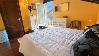 Semi-detached house in Junta de Voto photo 40
