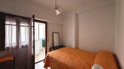 Apartment on Madre Elisea Street photo 2