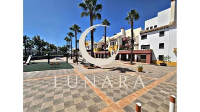 Apartment in Costa Esuri photo 4