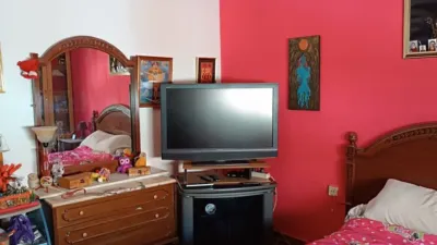 Apartment in Linares photo 4