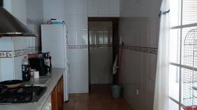 Apartment in Linares photo 2