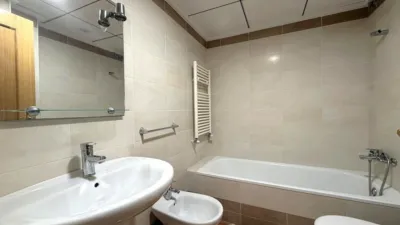 Apartment on Avenida de Juan Carlos I photo 15
