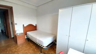Apartment in Plaza de los Vadillos photo 22