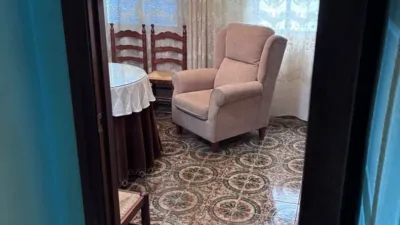 Apartment for sale on Avda. Barcelona photo 4