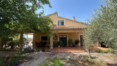 Chalet in Crevillent photo 2