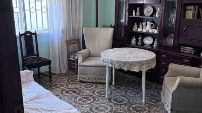 Apartment for sale on Avda. Barcelona photo 3
