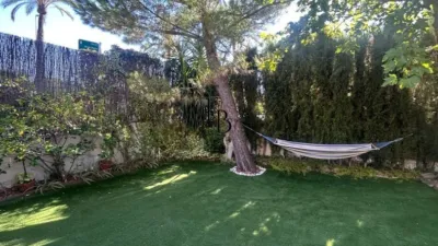 Chalet on Ignacio Garrido Street, No. 1 photo 18
