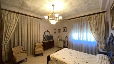 Apartment on Calle del Atleta Antonio Amorós photo 9