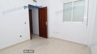 Apartment in Puente Genil photo 11