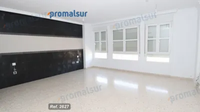 Apartment in Puente Genil photo 3