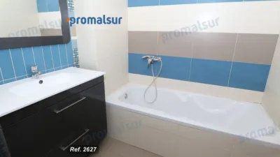 Apartment in Puente Genil photo 9
