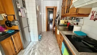 Flat on Carrer de Costabona photo 8