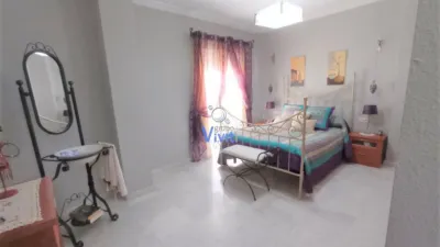 House in the Centre photo 6