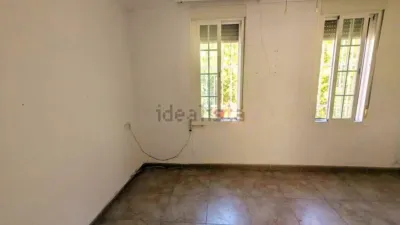 Apartment on Francisco Muñoz Kirri Street photo 14