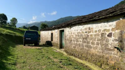 Rustic farm on Calle del Cruce, 27 photo 2