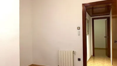 Apartment in La Gavarra - Avd del Parque photo 15