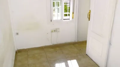 Apartment on Francisco Muñoz Kirri Street photo 19
