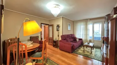 Apartment in Txurdinaga photo 3