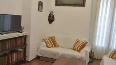 House in the Centre photo 6