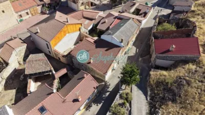 House in Fuentesoto photo 6