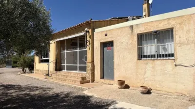 Chalet for sale on Calle Paraje Herrada photo 4