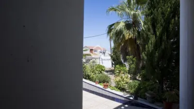 Chalet in Fuerte del Rey photo 5