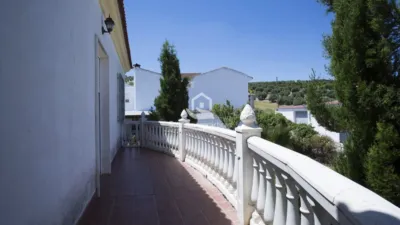 Chalet in Fuerte del Rey photo 3