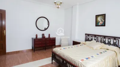 Chalet in Fuerte del Rey photo 35