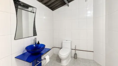 Local comercial en alquiler en Pontes de Garcia Rodriguez(As) - Más