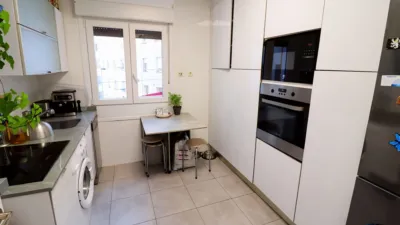 Apartment in Plaza de Martín de Salinas photo 5