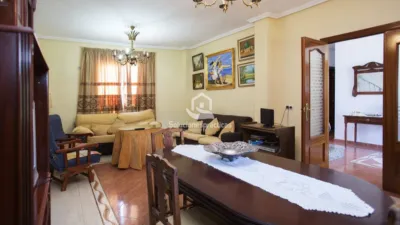 Chalet in Fuerte del Rey photo 11