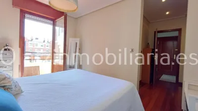 Apartment in Gueñes photo 16