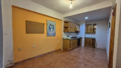 Apartment in Torrent photo 4