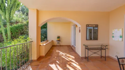 Apartment in Benahavís photo 10