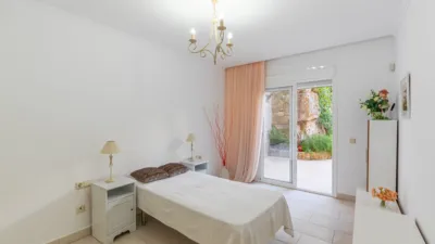 Apartment in Benahavís photo 3