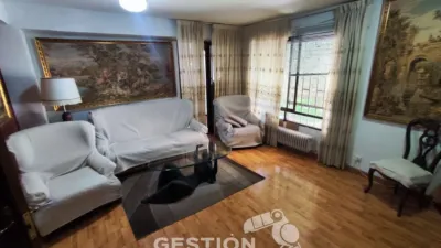 Apartment in Aluche photo 3